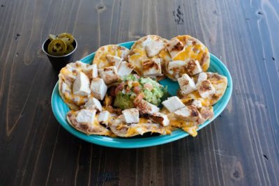 Order Mexican Grilled Chicken Nachos In DFW